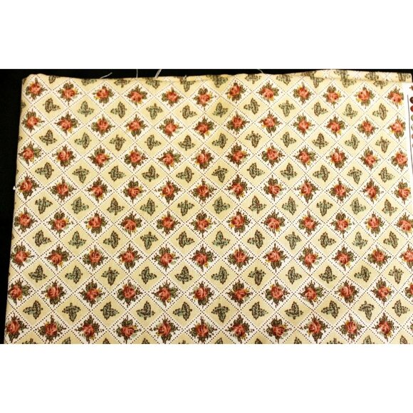 Village Screen Print Fabric Little Treasure Yellow Rose Floral Checked 1 yard - Picture 2 of 9